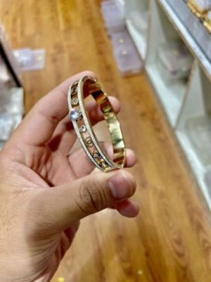 gucc i bracelet