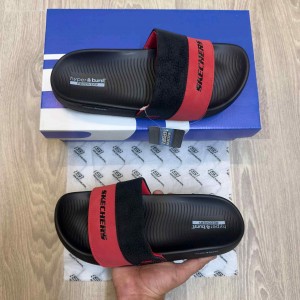 Skecher.s Hyper Burst Soft Premium Black Red Flip Flop SE12