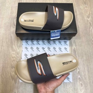 Skecher.s Hyper Burst Soft Premium White Orange Logo Brown Beige Flip-Flop SE12