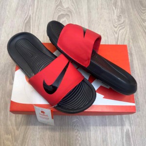 Nik.e Victori One Logo Red Black Flip-Flop