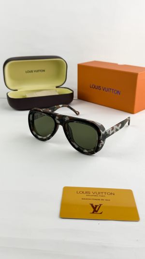 Louis_vuitton_ARMY_GREEN_7781