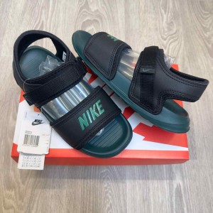 Nik.e Calm Adjust Black Green Sandal With Socks