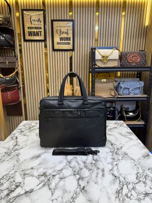 Giorgio Arma_i Premium Laptop Briefcase In Sleek Black (A8917)