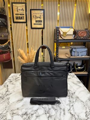 Prad_a Saffiano Trim Business Briefcase Bag (Black)(P8917)