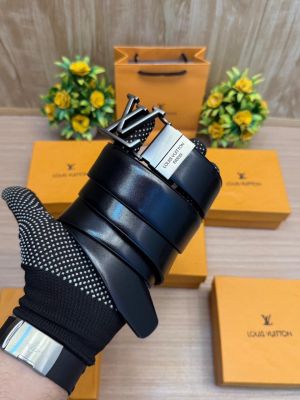 LOUI S_VUITTON_BELT_LV_460