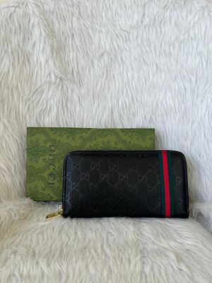 Gucci_150_Zippy_LongWallet_With_OriginalBox
