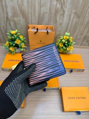 LOUI_S VUITTONN WALLET V359