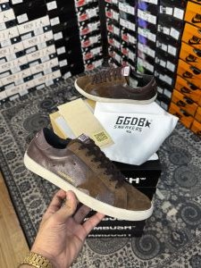 Golden Goose Super-Star sneakers brown suede