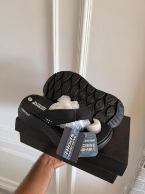 Skecher GoWalk Black 324