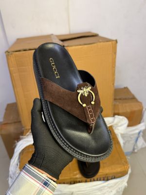 _gucci_italian_premium_logo_slide