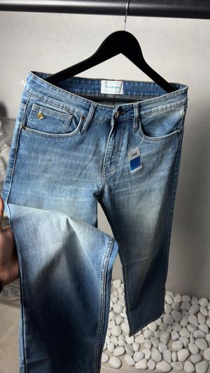 Cas_a Blanc_a Premium Denims Jeans 2261. Sale offer VS1000
