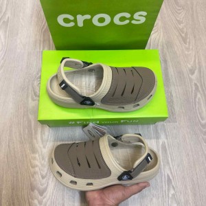 Croc.s Yukon Vista Premium Beige Clogs