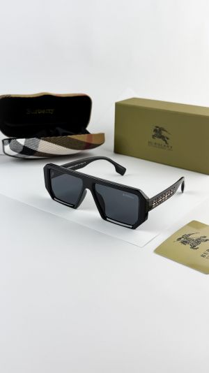 Burberr_black 4366