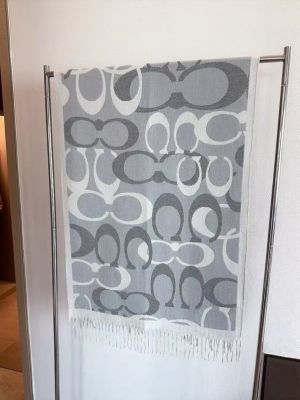 Coac.h_Oversized_Signature_C_Logo_Grey_White_Wool_Shawl_Scarf_With_OG_Box_With_Carry_Bag