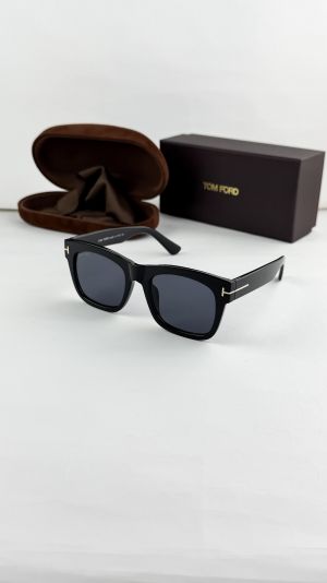 Tomfor_d_black_622