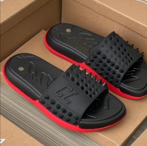 Loubout take it easy slides black