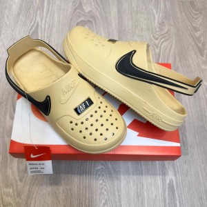 Nik.e Airforce 1 Swoosh Beige Clogs