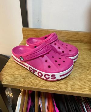 WMN Croccs Bayaband clogs pink