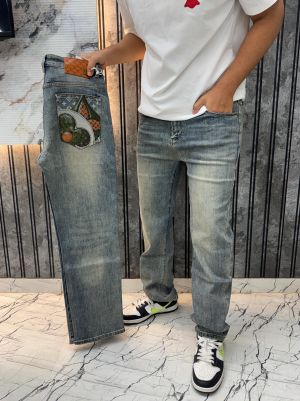 Louiis.Vuitton.100%.IMPORTED.ARTICLE.DENIM.JEANS_MR396