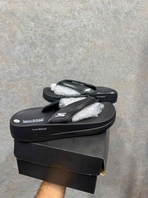 Skecher HyperBurst All Black 317