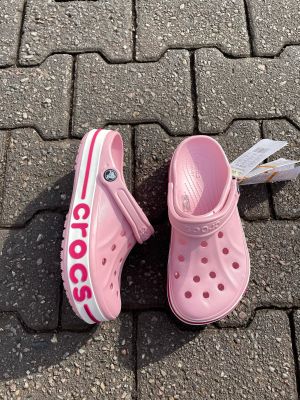 WMN Croccs Bayaband clogs pink