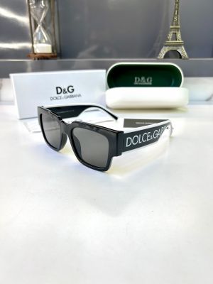 Dolc_e Gabbana Black White Sunglass Fa 821