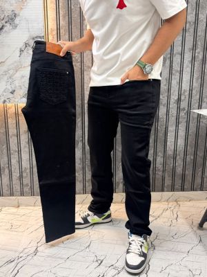 Loewe 100% Imported Very Premium Straight Fit Denim jeans MR405