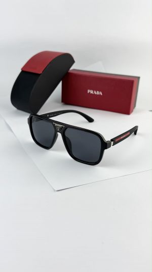 Prad_black_8001