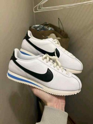 Nikee Cortez TXT White Blue