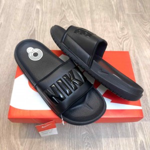 Nik.e Offcourt Classic Premium All Black Flip Flop