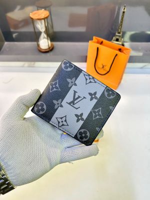 Lv_Loui Grey Premium Quality Wallet Fa 879