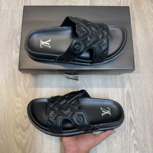 Loui.s  Vuitton Oasis Mule Embossed Monogram Black Slides
