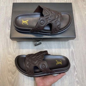 Loui.s Vuitton Oasis Mule Embossed Monogram Brown Slides