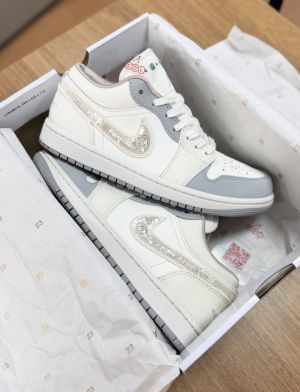 Nikke Air Jordan 1 Low Sail Soft Pearl