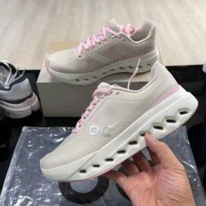 on cloudsurfer next Dew