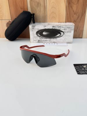 Oakle hydra 4929 amber black