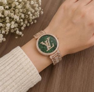 Louii_s Vuitton Tash Copper-Green