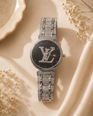 Louii_s Vuitton Tash Silver-Black