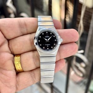 Omegg_a Constellation silver Black