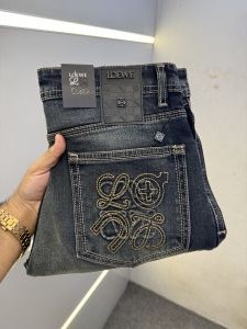 LOEWE PREMIUM GREENISH SHADE DENIM JEANS STRAIGHT FIT LENGHT 41
