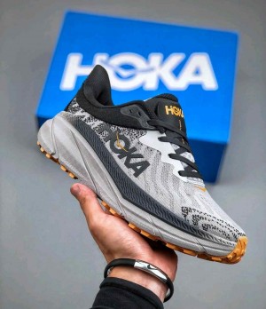 HOKA Challenger ATR 7 Harbor Mist