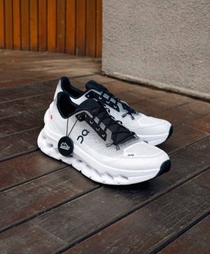 ON CLOUD TILT 2.0 BLACK IVORY