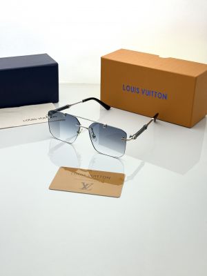 Loui Vuitton 3152 silver blue shaded