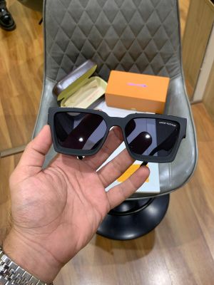 Loui vuitton millionaire full black