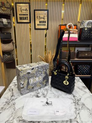 Christian Dio Medium Cannage Lady Handbag With Box And Dust Bag (Black) 2305