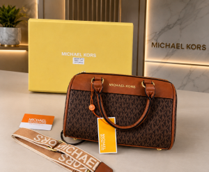 MICHAEL KOR BOSTON HANDBAG WITH OG BOX AND DUST BAG PREMIUM QUALITY (BIEGE BROWN) 6062