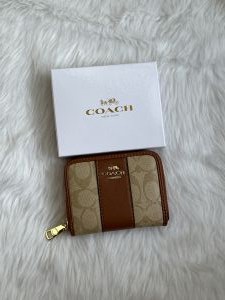 Coacch 111 Wheat Mini Wallet With Original Box