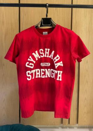 GYMSHARK IMPORTED STORE ARTICLE T-SHIRTx