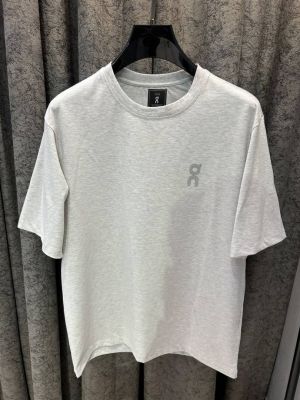 On Cloud IMPORTED STORE ARTICLE T SHIRT