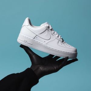 Nikke Airforce 1 Low Trple White with Accessories 476